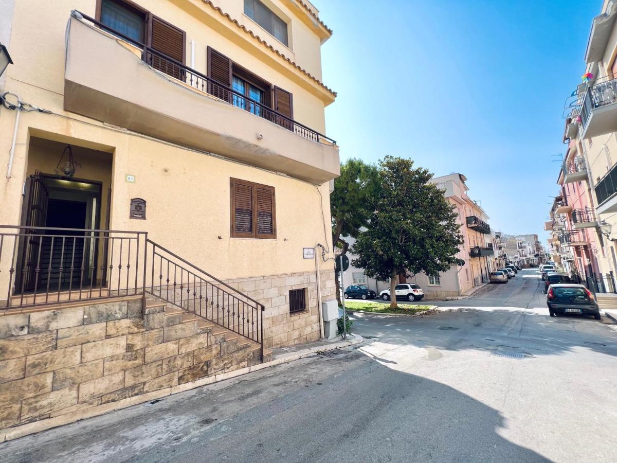 泰拉西尼 Casa Aieddu酒店 外观 照片
